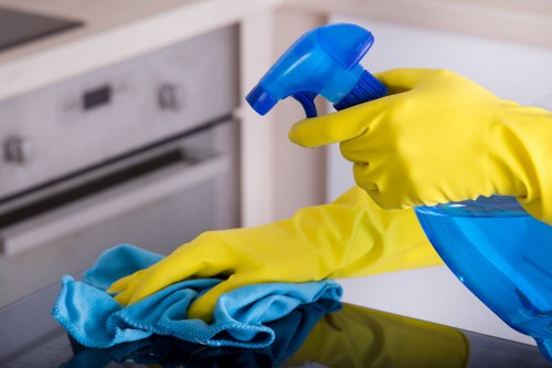 Preparing for end of tenancy cleaning